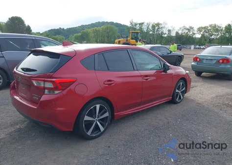 2017 Subaru Impreza 2.0I Sport z USA, uszkodzony, nr VIN 4S3GTAL6XH1715062